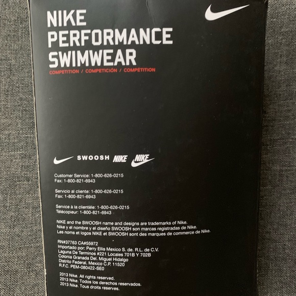 Nike Women’s Size 4 Athletic 2-Piece Swimsuit - Picture 6 of 6